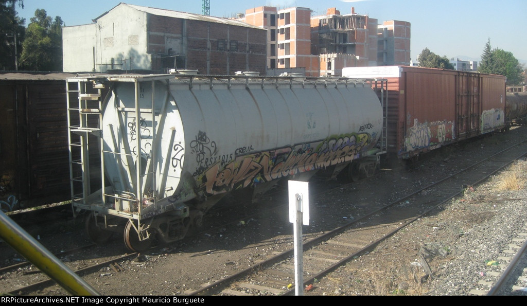 Rolling stock at Tlatilco yards